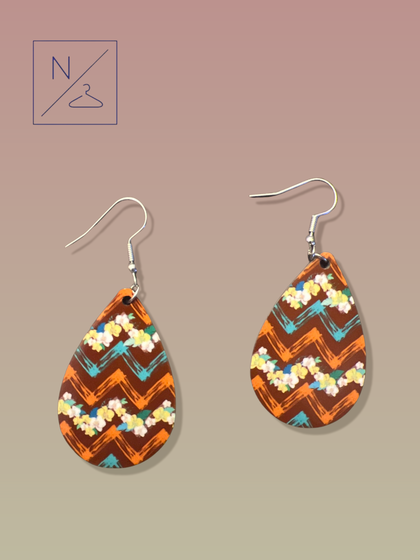 Chevron teardrop earrings